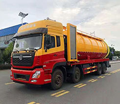 国六东风天龙前四后八清洗吸污车